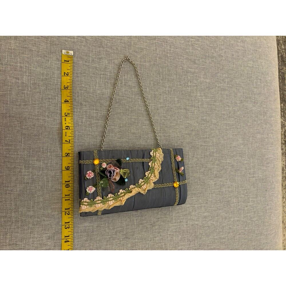 Floral Handbag With Jewels - Picture 7 of 7